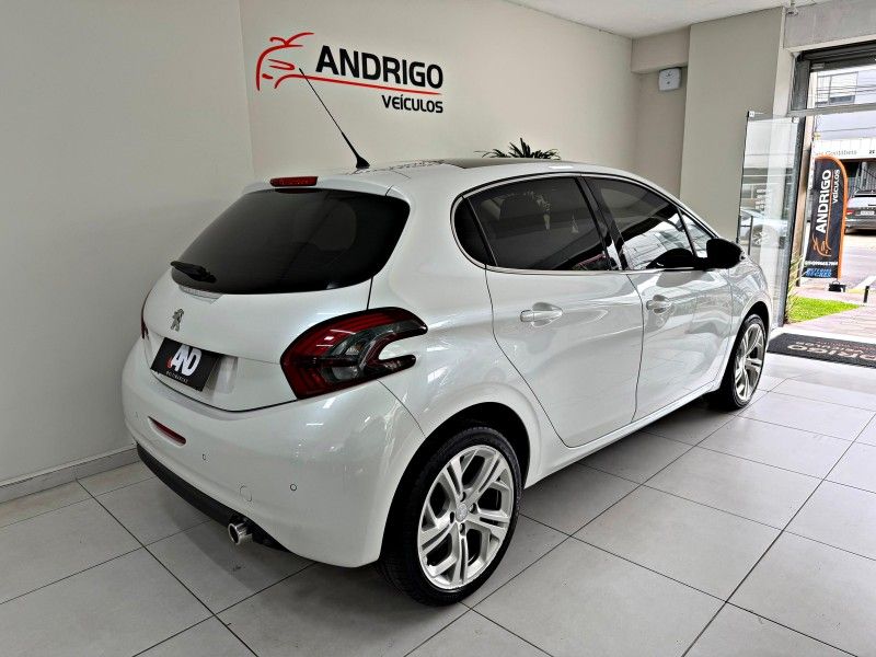 PEUGEOT 208 1.6 URBANTECH 16V 2017/2018 ANDRIGO VEÍCULOS CAXIAS DO SUL / Carros no Vale