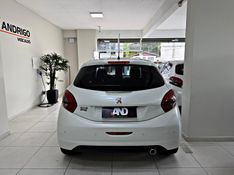 PEUGEOT 208 1.6 URBANTECH 16V 2017/2018 ANDRIGO VEÍCULOS CAXIAS DO SUL / Carros no Vale