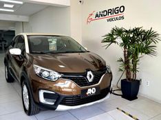 RENAULT CAPTUR 1.6 16V SCE ZEN 2017/2018 ANDRIGO VEÍCULOS CAXIAS DO SUL / Carros no Vale