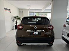 RENAULT CAPTUR 1.6 16V SCE ZEN 2017/2018 ANDRIGO VEÍCULOS CAXIAS DO SUL / Carros no Vale
