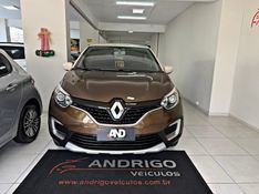 RENAULT CAPTUR 1.6 16V SCE ZEN 2017/2018 ANDRIGO VEÍCULOS CAXIAS DO SUL / Carros no Vale