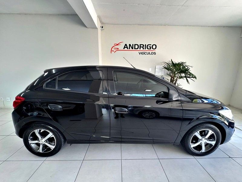 CHEVROLET ONIX 1.0 JOY 8V 2018/2018 ANDRIGO VEÍCULOS CAXIAS DO SUL / Carros no Vale