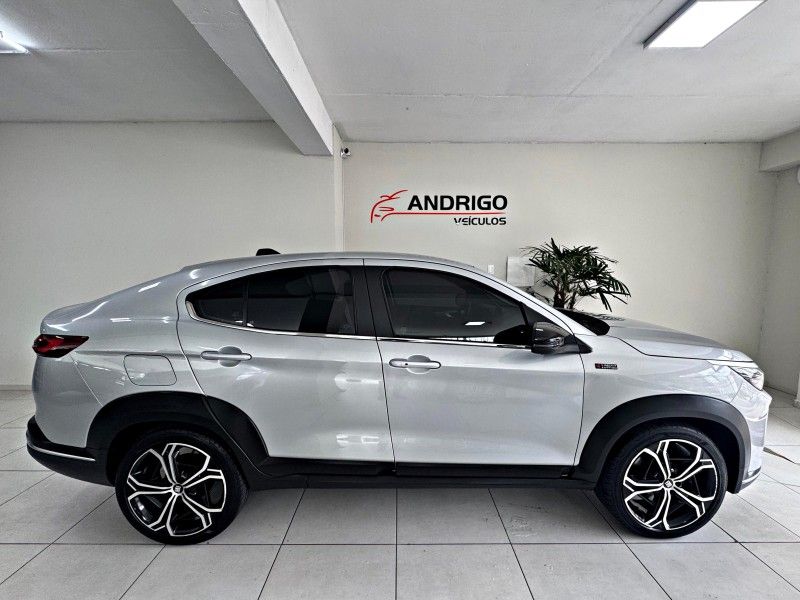 FIAT FASTBACK 1.3 LIMITED EDITION 270 TURBO 2024/2025 ANDRIGO VEÍCULOS CAXIAS DO SUL / Carros no Vale