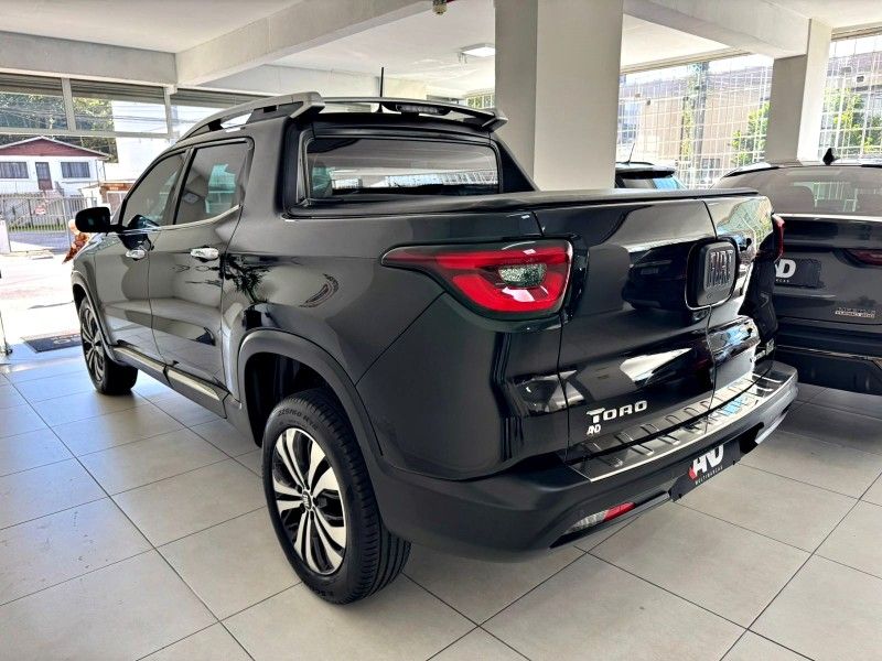 FIAT TORO 1.3 VOLCANO T270 4X2 16V 2022/2022 ANDRIGO VEÍCULOS CAXIAS DO SUL / Carros no Vale