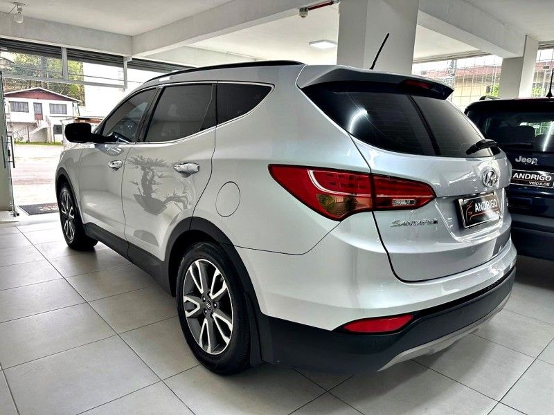 HYUNDAI SANTA FÉ 3.3 MPFI 4X4 7 LUGARES V6 270CV 2014/2014 ANDRIGO VEÍCULOS CAXIAS DO SUL / Carros no Vale