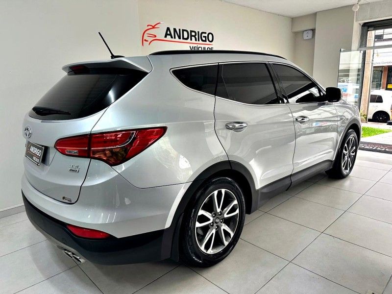 HYUNDAI SANTA FÉ 3.3 MPFI 4X4 7 LUGARES V6 270CV 2014/2014 ANDRIGO VEÍCULOS CAXIAS DO SUL / Carros no Vale