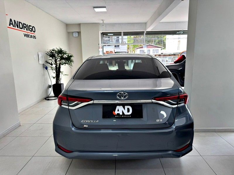 TOYOTA COROLLA 2.0 XEI 16V 2021/2022 ANDRIGO VEÍCULOS CAXIAS DO SUL / Carros no Vale TOYOTA COROLLA 2.0 XEI 16V 2021/2022 ANDRIGO VEÍCULOS CAXIAS DO SUL / Carros no Vale