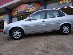 CHEVROLET CORSA 1.0 LS CLASSIC VHC POWER 2013/2013 BOURSCHEID CARROS E MOTOS SANTA CLARA DO SUL / Carros no Vale