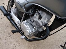 Honda Motos CG 125 TITAN ES 2001/2001 BOURSCHEID CARROS E MOTOS SANTA CLARA DO SUL / Carros no Vale