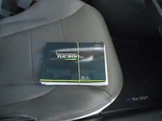 HYUNDAI TUCSON 2.0 MPFI GLS 16V 143CV 2WD 2013/2013 BOURSCHEID CARROS E MOTOS SANTA CLARA DO SUL / Carros no Vale