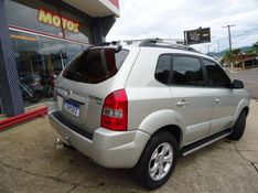 HYUNDAI TUCSON 2.0 MPFI GLS 16V 143CV 2WD 2013/2013 BOURSCHEID CARROS E MOTOS SANTA CLARA DO SUL / Carros no Vale