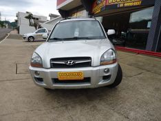 HYUNDAI TUCSON 2.0 MPFI GLS 16V 143CV 2WD 2013/2013 BOURSCHEID CARROS E MOTOS SANTA CLARA DO SUL / Carros no Vale