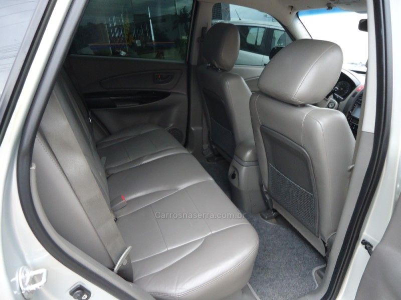 HYUNDAI TUCSON 2.0 MPFI GLS 16V 143CV 2WD 2013/2013 BOURSCHEID CARROS E MOTOS SANTA CLARA DO SUL / Carros no Vale
