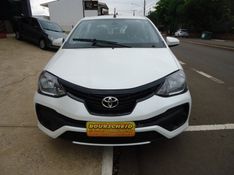 TOYOTA ETIOS 1.5 X PLUS 16V 2018/2019 BOURSCHEID CARROS E MOTOS SANTA CLARA DO SUL / Carros no Vale