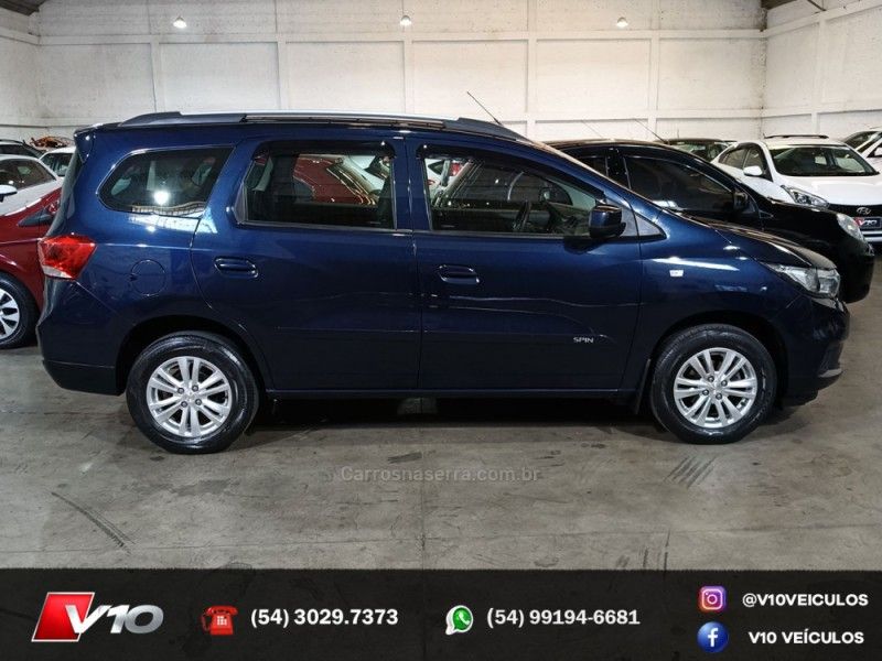 CHEVROLET SPIN 1.8 LT 8V 2019/2020 V10 VEÍCULOS CAXIAS DO SUL / Carros no Vale CHEVROLET SPIN 1.8 LT 8V 2019/2020 V10 VEÍCULOS CAXIAS DO SUL / Carros no Vale