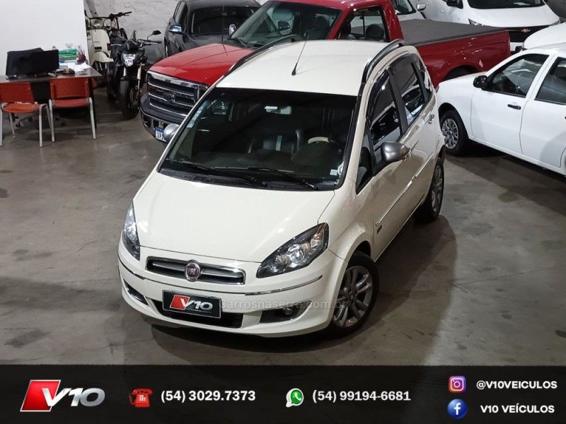 FIAT IDEA 1.6 MPI ESSENCE SUBLIME 16V 2014/2015 V10 VEÍCULOS CAXIAS DO SUL / Carros no Vale FIAT IDEA 1.6 MPI ESSENCE SUBLIME 16V 2014/2015 V10 VEÍCULOS CAXIAS DO SUL / Carros no Vale