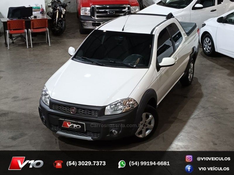 FIAT STRADA 1.4 FREEDOM CD 8V 3P 2018/2019 V10 VEÍCULOS CAXIAS DO SUL / Carros no Vale