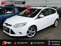 FORD FOCUS 2.0 SE HATCH 16V AUTO 2014/2014 V10 VEÍCULOS CAXIAS DO SUL / Carros no Vale