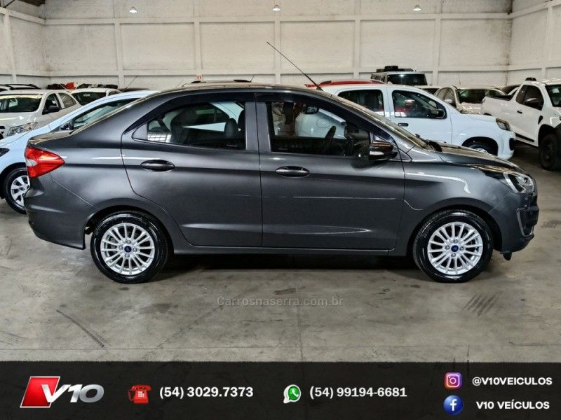 FORD KA 1.5 SEDAN TITANIUM 12V 2019/2020 V10 VEÍCULOS CAXIAS DO SUL / Carros no Vale