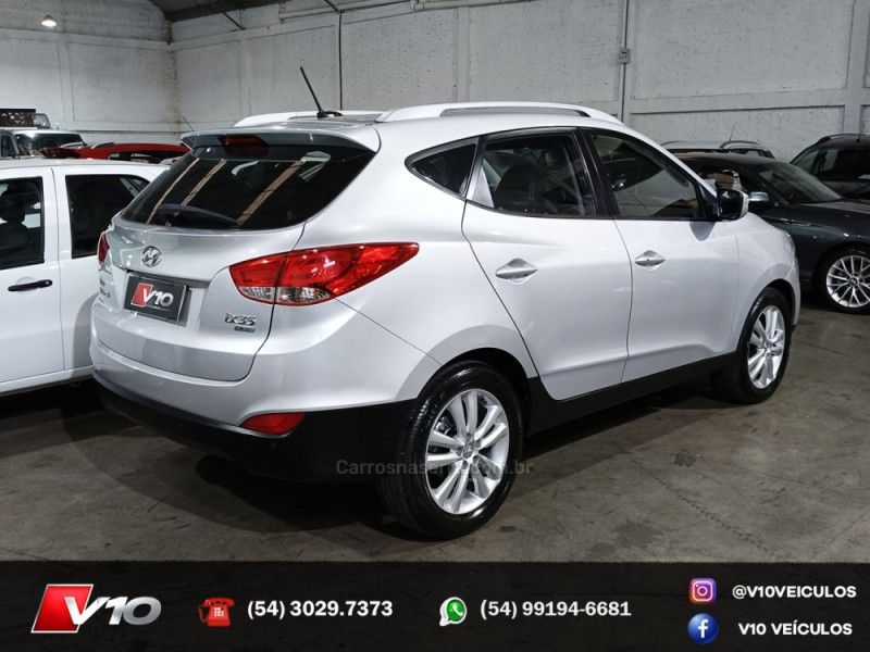 HYUNDAI IX35 2.0 MPFI GLS 16V 2013/2014 V10 VEÍCULOS CAXIAS DO SUL / Carros no Vale HYUNDAI IX35 2.0 MPFI GLS 16V 2013/2014 V10 VEÍCULOS CAXIAS DO SUL / Carros no Vale