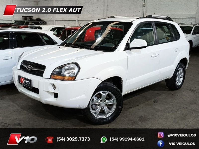HYUNDAI TUCSON 2.0 MPFI GLS 16V 143CV 2WD 2014/2015 V10 VEÍCULOS CAXIAS DO SUL / Carros no Vale HYUNDAI TUCSON 2.0 MPFI GLS 16V 143CV 2WD 2014/2015 V10 VEÍCULOS CAXIAS DO SUL / Carros no Vale