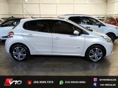 PEUGEOT 208 1.6 GRIFFE 16V 2015/2016 V10 VEÍCULOS CAXIAS DO SUL / Carros no Vale