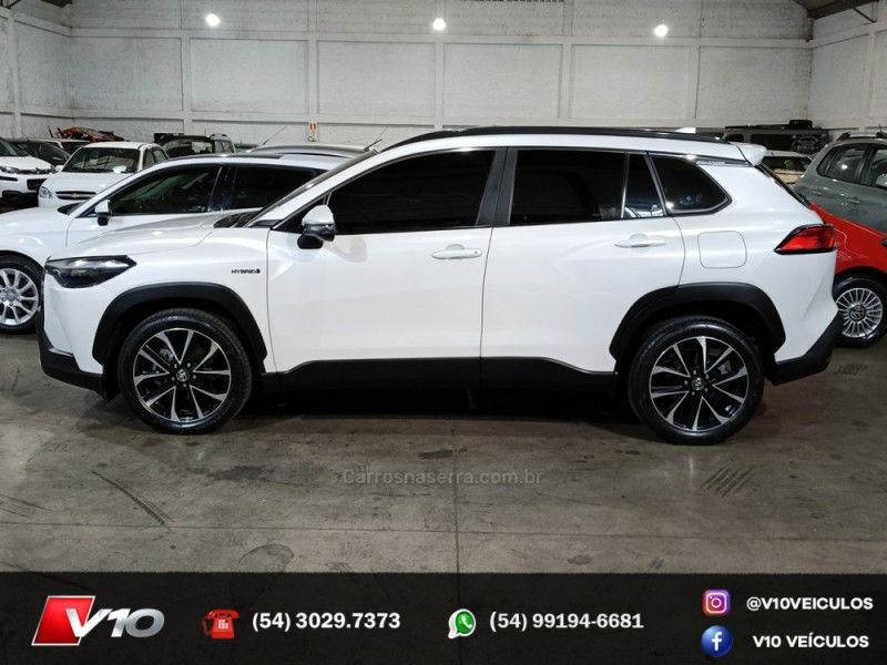TOYOTA COROLLA 1.8 CROSS XRX 16V HÍBRIDO 2022/2023 V10 VEÍCULOS CAXIAS DO SUL / Carros no Vale