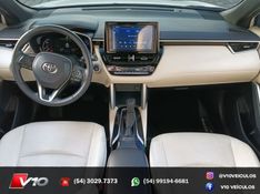 TOYOTA COROLLA 1.8 CROSS XRX 16V HÍBRIDO 2022/2023 V10 VEÍCULOS CAXIAS DO SUL / Carros no Vale