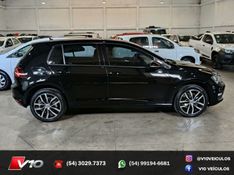 VOLKSWAGEN GOLF 1.4 TSI HIGHLINE 16V 2013/2014 V10 VEÍCULOS CAXIAS DO SUL / Carros no Vale