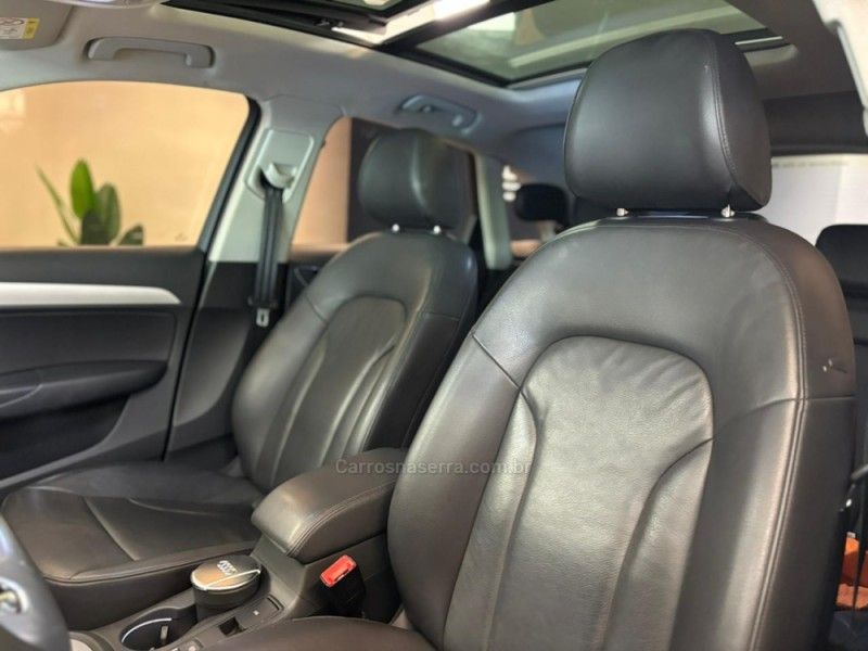 AUDI Q3 2.0 TFSI QUATTRO S TRONIC 2017/2018 LUIGGI AUTOMÓVEIS CARLOS BARBOSA / Carros no Vale