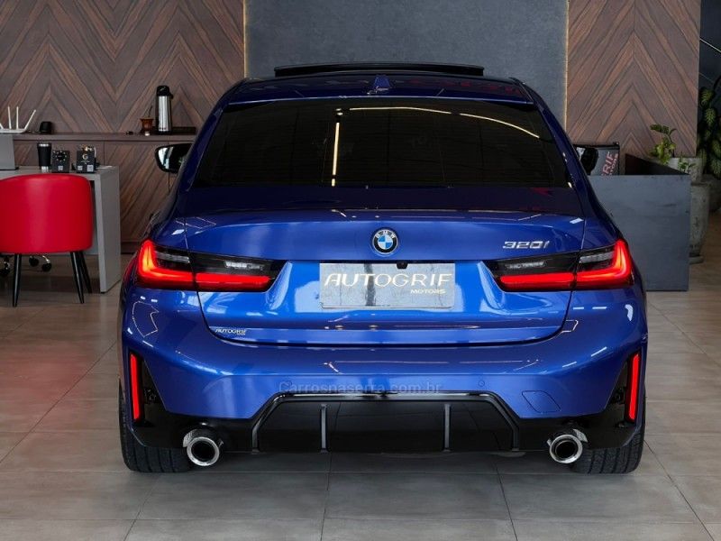 BMW 320I 2.0 M SPORT 16V TURBO ACTIVEFLEX 2024/2024 AUTOGRIF MOTORS CAMPO BOM / Carros no Vale BMW 320I 2.0 M SPORT 16V TURBO ACTIVEFLEX 2024/2024 AUTOGRIF MOTORS CAMPO BOM / Carros no Vale