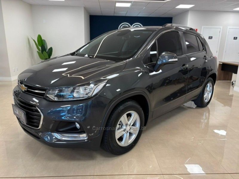 CHEVROLET TRACKER 1.4 16V TURBO LT 2017/2018 LUIGGI AUTOMÓVEIS CARLOS BARBOSA / Carros no Vale