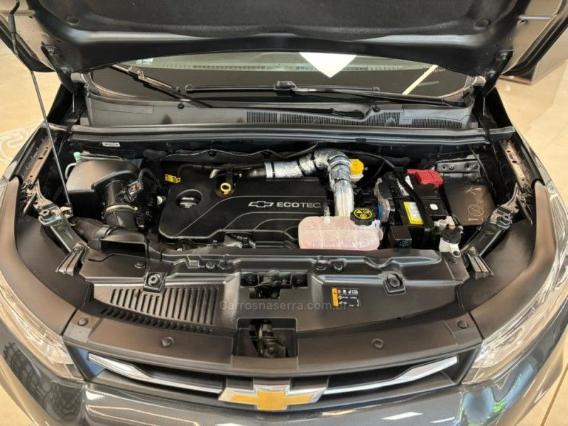 CHEVROLET TRACKER 1.4 16V TURBO LT 2017/2018 LUIGGI AUTOMÓVEIS CARLOS BARBOSA / Carros no Vale