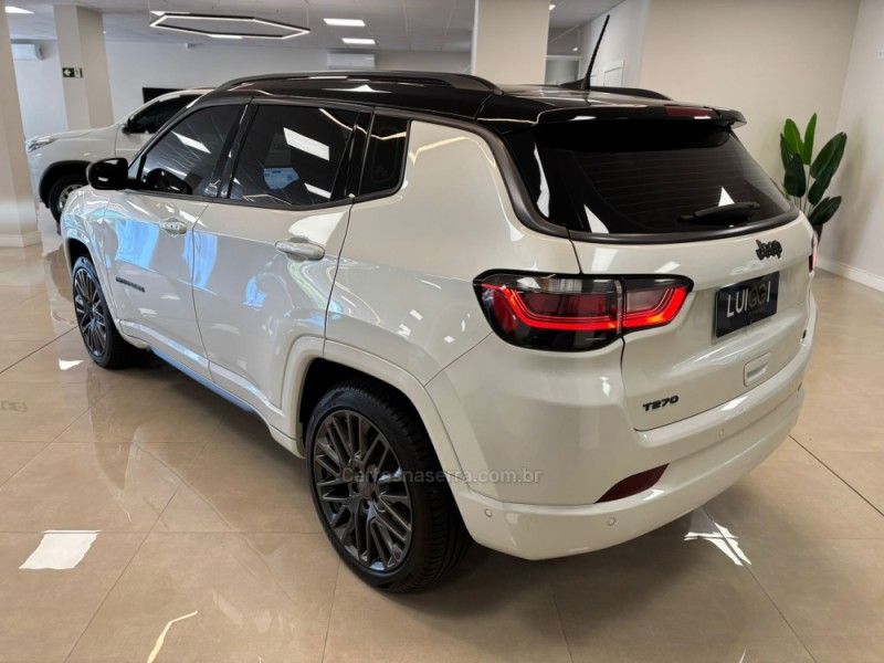 JEEP COMPASS 1.3 SERIE S T270 16V TURBO 2022/2023 LUIGGI AUTOMÓVEIS CARLOS BARBOSA / Carros no Vale