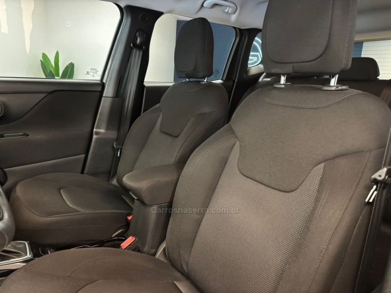 JEEP RENEGADE 1.8 16V NIGHT EAGLE 4X2 2020/2021 LUIGGI AUTOMÓVEIS CARLOS BARBOSA / Carros no Vale JEEP RENEGADE 1.8 16V NIGHT EAGLE 4X2 2020/2021 LUIGGI AUTOMÓVEIS CARLOS BARBOSA / Carros no Vale