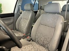 VOLKSWAGEN GOLF 1.6 SR 1999/2000 LUIGGI AUTOMÓVEIS CARLOS BARBOSA / Carros no Vale