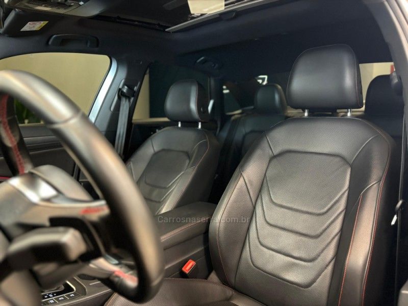 VOLKSWAGEN JETTA 2.0 16V TSI GLI 350 2019/2019 LUIGGI AUTOMÓVEIS CARLOS BARBOSA / Carros no Vale