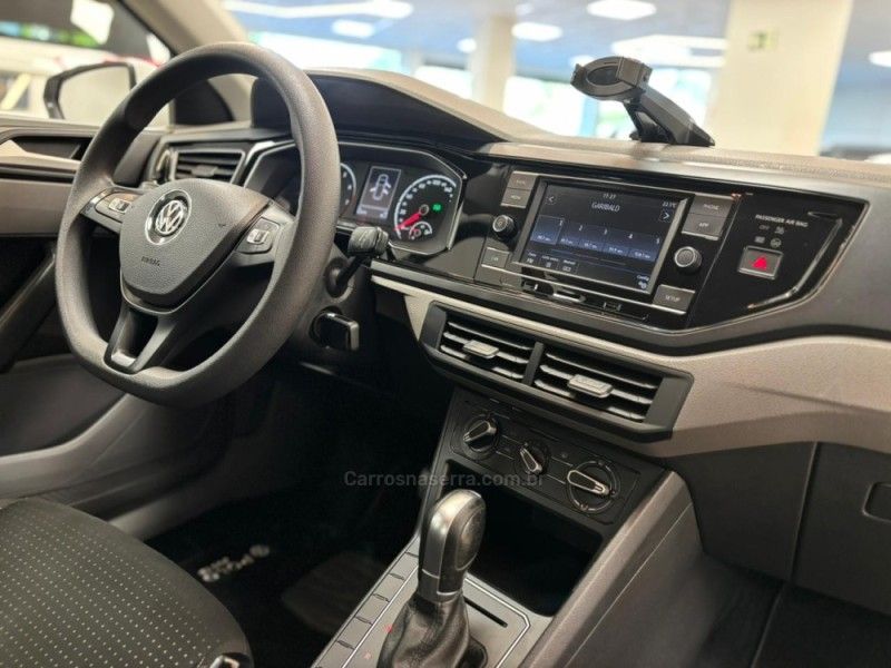 VOLKSWAGEN POLO 1.0 200 TSI COMFORTLINE 2019/2020 LUIGGI AUTOMÓVEIS CARLOS BARBOSA / Carros no Vale