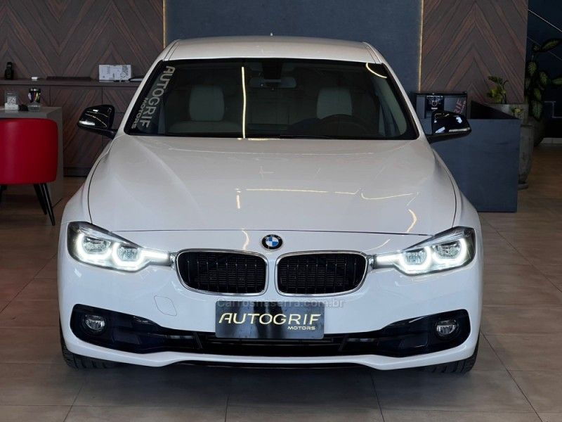 BMW 320I 2.0 16V TURBO ACTIVE 2017/2018 AUTOGRIF MOTORS CAMPO BOM / Carros no Vale
