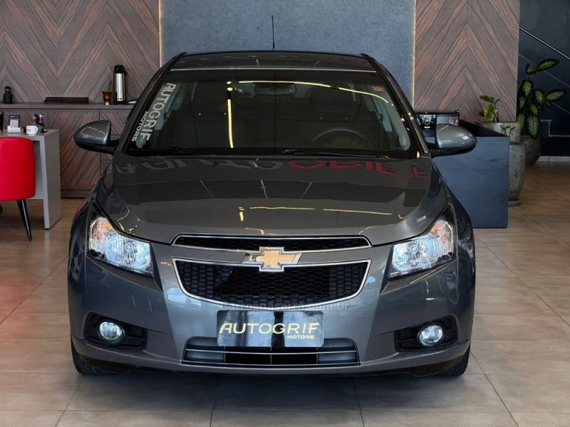 CHEVROLET CRUZE 1.8 LT 16V 2013/2013 AUTOGRIF MOTORS CAMPO BOM / Carros no Vale CHEVROLET CRUZE 1.8 LT 16V 2013/2013 AUTOGRIF MOTORS CAMPO BOM / Carros no Vale