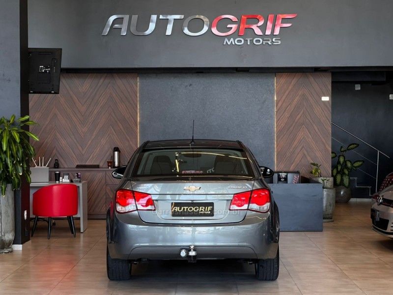 CHEVROLET CRUZE 1.8 LT 16V 2013/2013 AUTOGRIF MOTORS CAMPO BOM / Carros no Vale CHEVROLET CRUZE 1.8 LT 16V 2013/2013 AUTOGRIF MOTORS CAMPO BOM / Carros no Vale