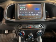 CHEVROLET ONIX 1.4 MPFI LTZ 8V 2016/2016 AUTOGRIF MOTORS CAMPO BOM / Carros no Vale