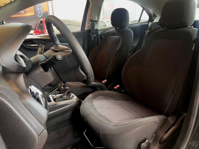 CHEVROLET ONIX 1.4 MPFI LTZ 8V 2016/2016 AUTOGRIF MOTORS CAMPO BOM / Carros no Vale CHEVROLET ONIX 1.4 MPFI LTZ 8V 2016/2016 AUTOGRIF MOTORS CAMPO BOM / Carros no Vale