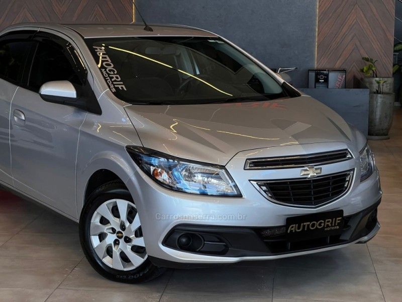 CHEVROLET PRISMA 1.4 MPFI LT 8V 2015/2015 AUTOGRIF MOTORS CAMPO BOM / Carros no Vale