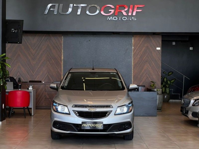 CHEVROLET PRISMA 1.4 MPFI LT 8V 2015/2015 AUTOGRIF MOTORS CAMPO BOM / Carros no Vale