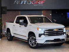 CHEVROLET SILVERADO 5.3 1500 HIGH 4X4 COUNTRY 4X4 2023/2024 AUTOGRIF MOTORS CAMPO BOM / Carros no Vale