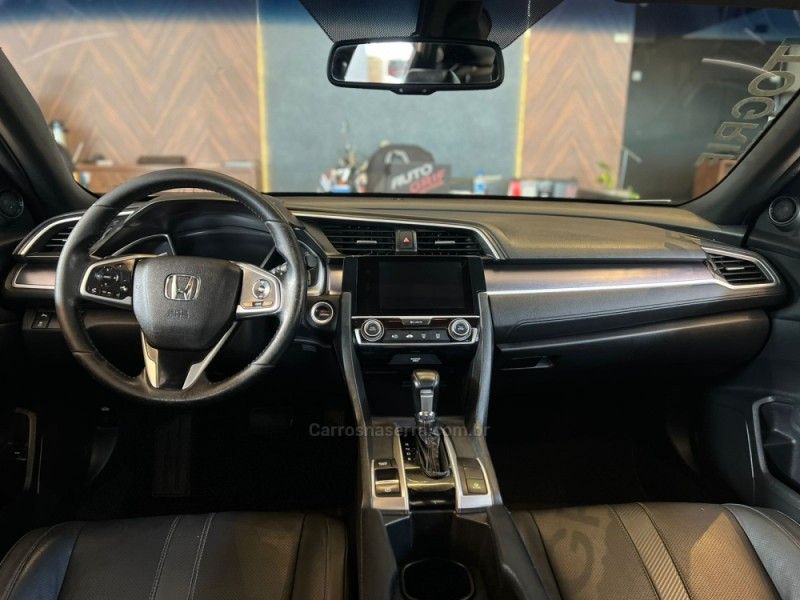 HONDA CIVIC 1.5 16V TOURING TURBO 2017/2017 AUTOGRIF MOTORS CAMPO BOM / Carros no Vale