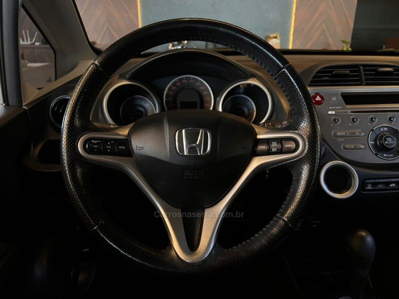 HONDA FIT 1.5 EX 16V 2010/2010 AUTOGRIF MOTORS CAMPO BOM / Carros no Vale
