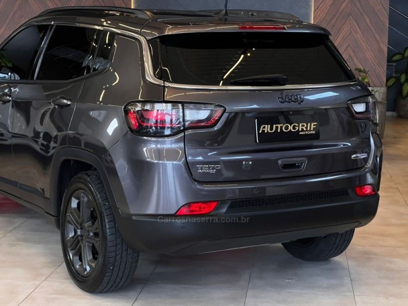 JEEP COMPASS 1.3 LONGITUDE T270 16V TURBO 4X2 2022/2022 AUTOGRIF MOTORS CAMPO BOM / Carros no Vale JEEP COMPASS 1.3 LONGITUDE T270 16V TURBO 4X2 2022/2022 AUTOGRIF MOTORS CAMPO BOM / Carros no Vale