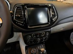 JEEP COMPASS 2.0 16V LIMITED 4X4 2019/2019 AUTOGRIF MOTORS CAMPO BOM / Carros no Vale